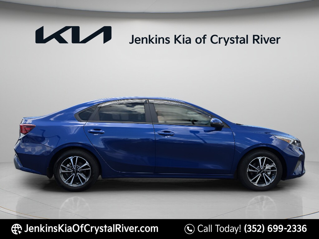Used 2024 Kia Forte LXS Sedan