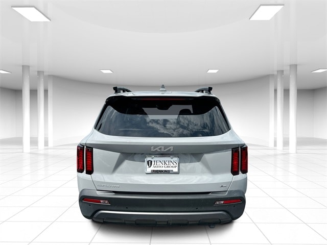 2023 Kia Sorento X-Line EX photo 3