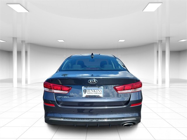2019 Kia Optima LX photo 4