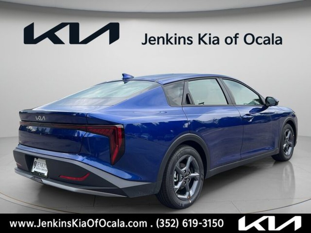 New 2026 Kia K4 LXS Sedan