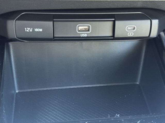2026 Kia Niro LX - Photo 23
