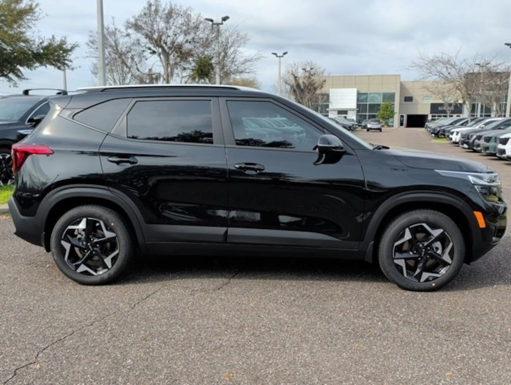 New 2026 Kia Seltos S SUV