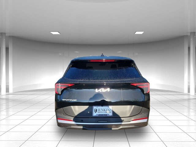 2026 Kia Sportage EX photo 4