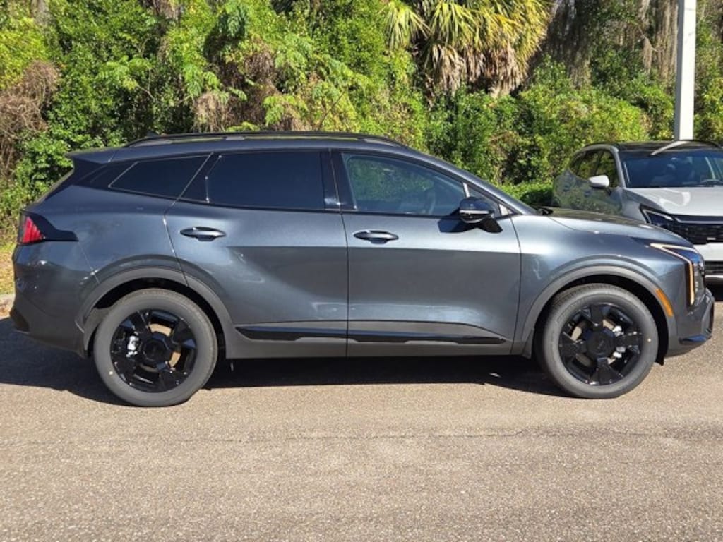 New 2026 Kia Sportage Hybrid X-Line SUV