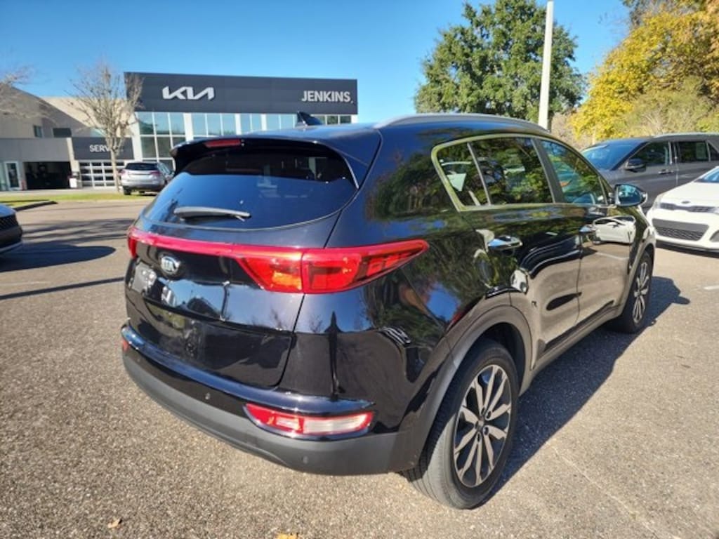 Used 2017 Kia Sportage EX SUV