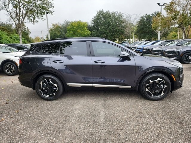 2026 Kia Sportage SX photo 2