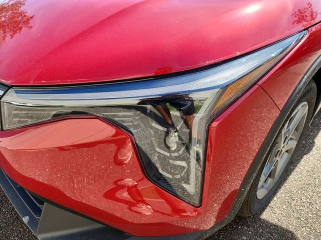 New 2025 Kia K4 LXS Sedan