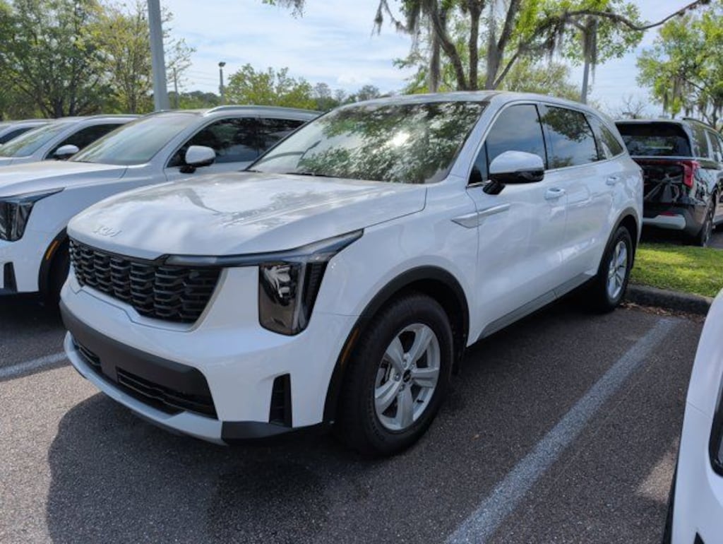 New 2026 Kia Sorento LX SUV