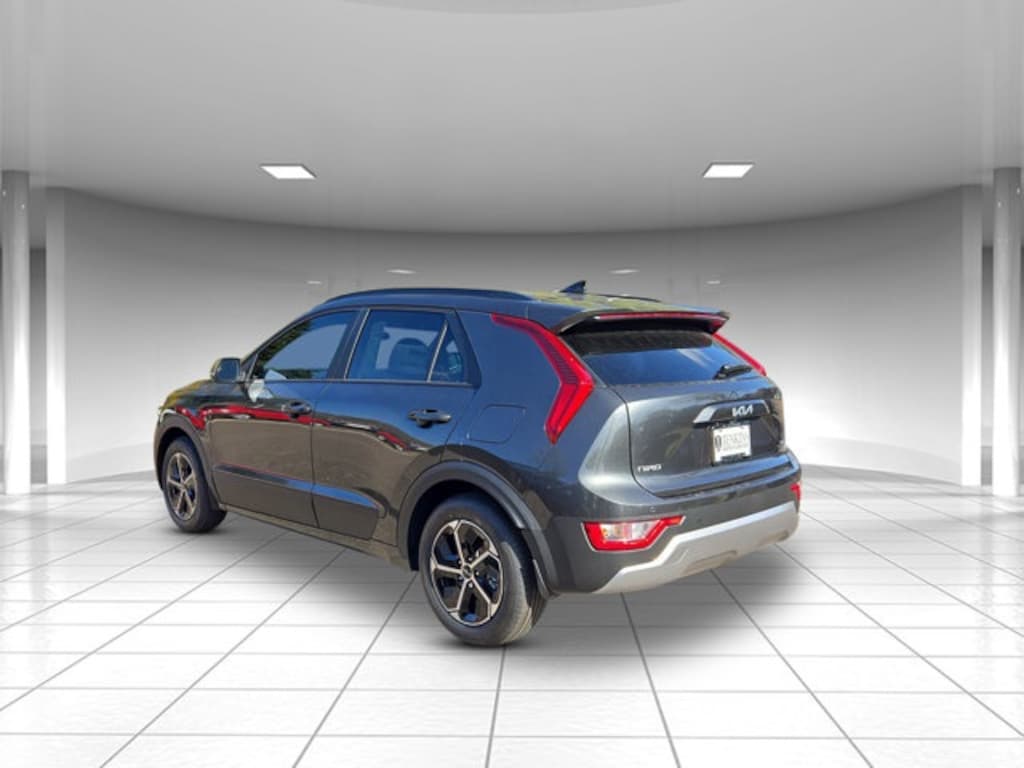 New 2026 Kia Niro EX SUV
