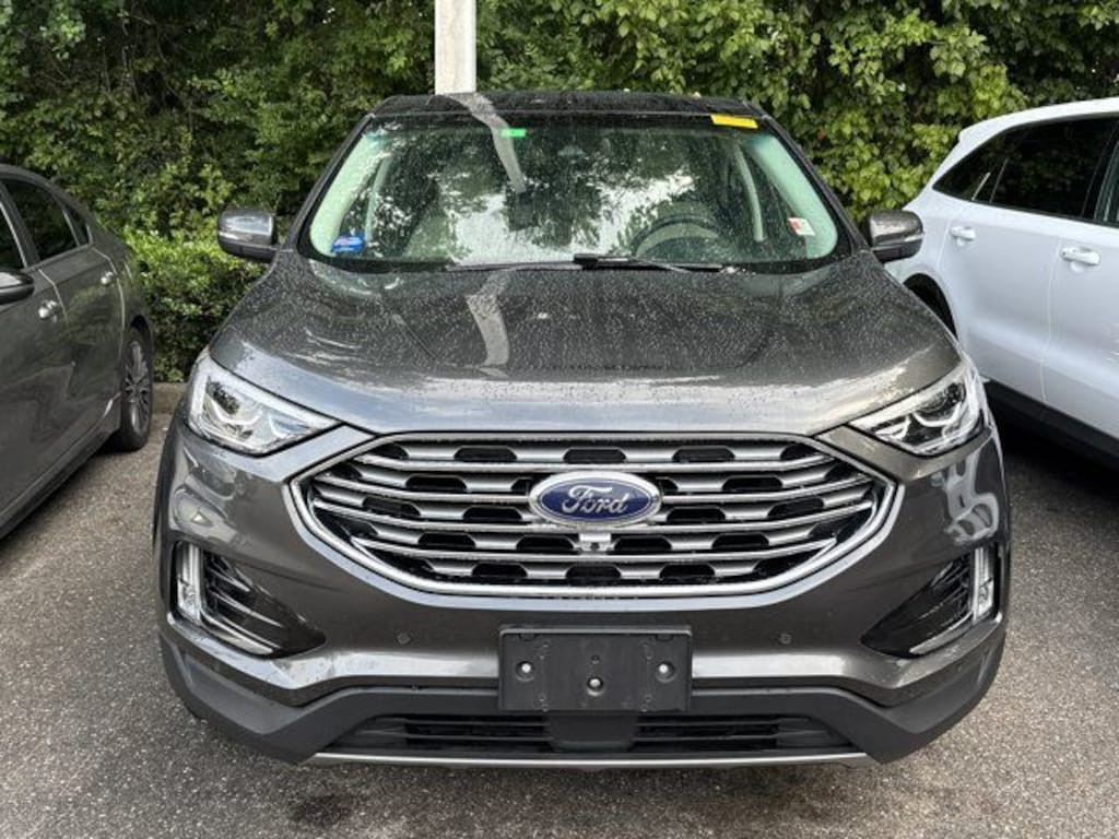 Used 2020 Ford Edge Titanium SUV