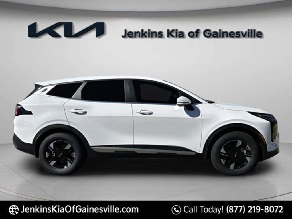 New 2026 Kia Sportage LX SUV