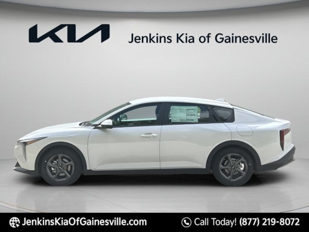 New 2026 Kia K4 LXS Sedan