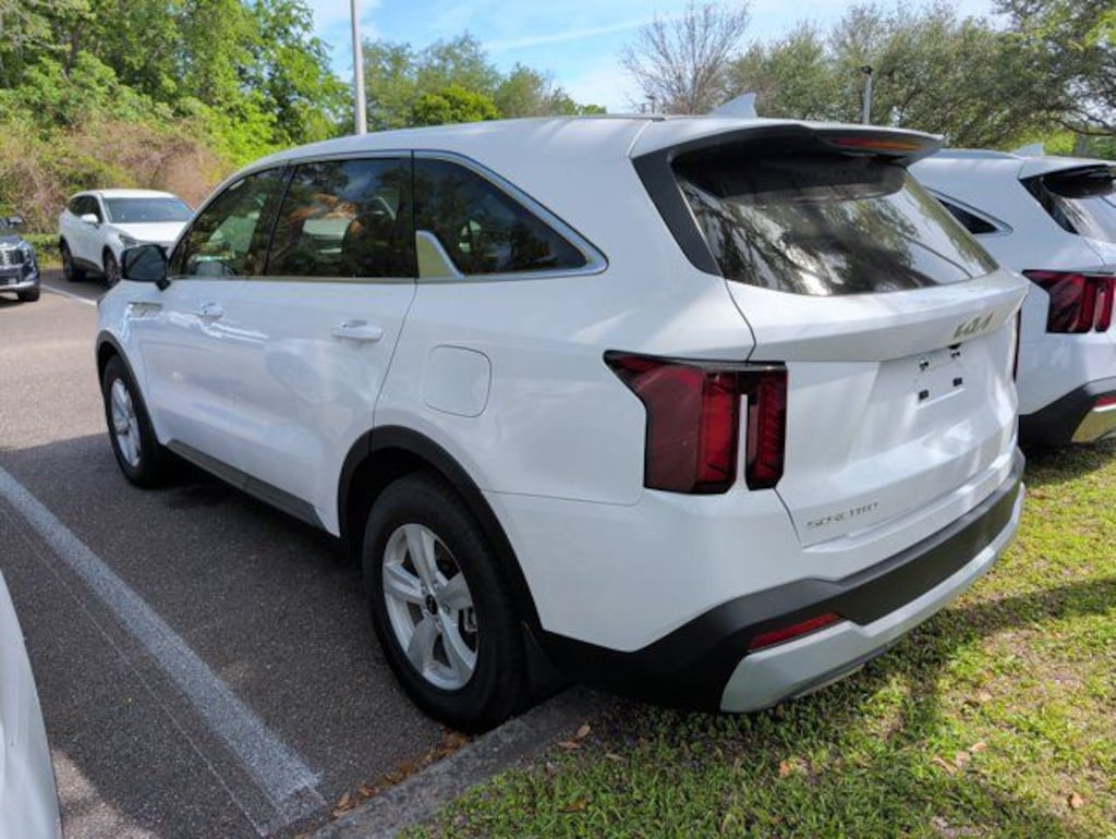 New 2026 Kia Sorento LX SUV