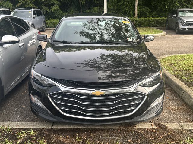 2025 Chevrolet Malibu 1LT - Photo 2