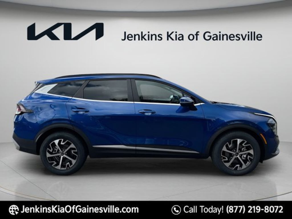 Used 2025 Kia Sportage EX SUV