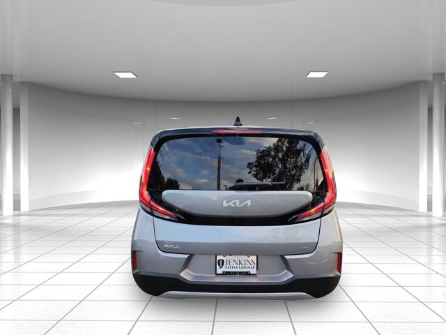 2025 Kia Soul LX photo 4