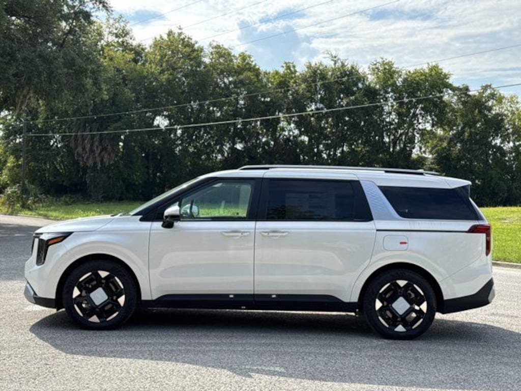New 2026 Kia Carnival EX Minivan/Van