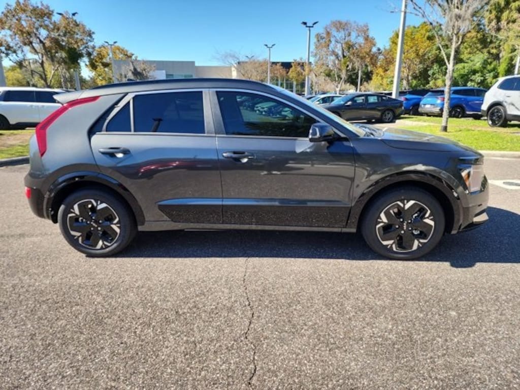 New 2025 Kia Niro EV Wind SUV