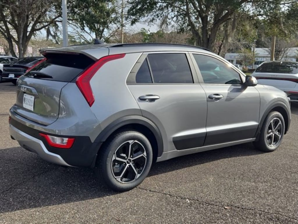 New 2026 Kia Niro EX SUV