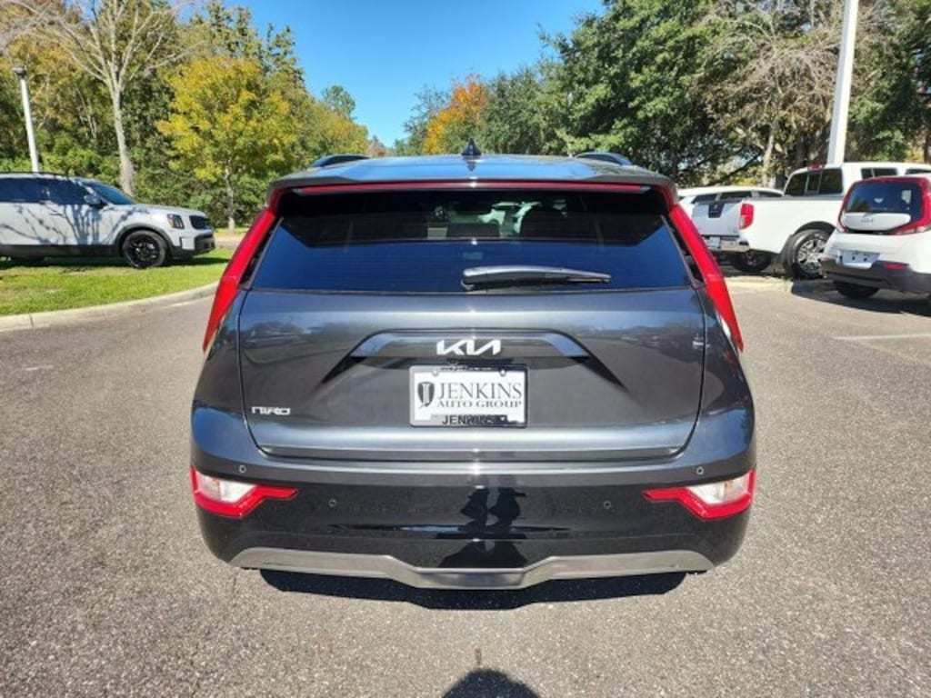 New 2025 Kia Niro EV Wind SUV