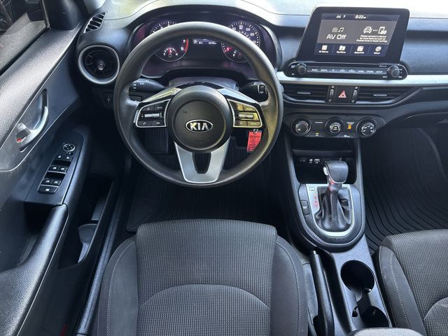 2020 Kia FORTE LXS - Photo 11
