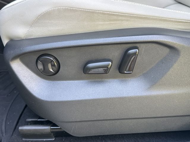 2019 Volkswagen Tiguan SE - Photo 23