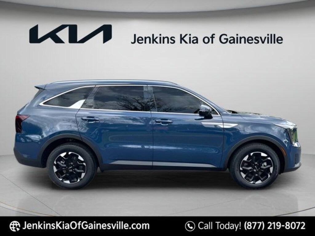 Certified 2025 Kia Sorento S SUV