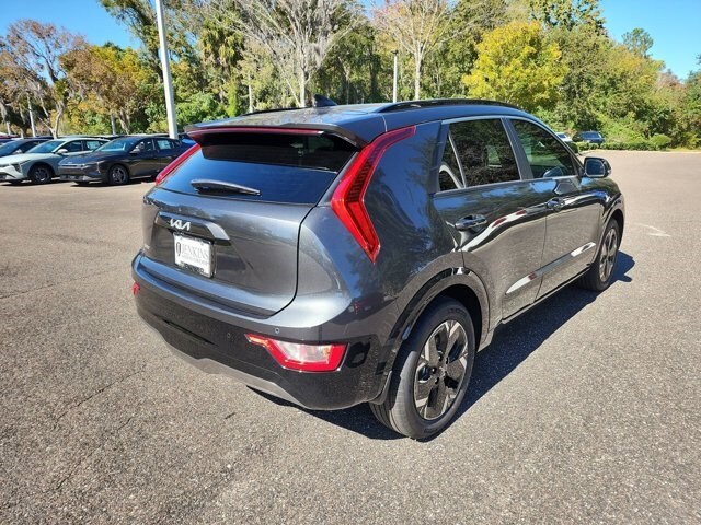 2025 Kia Niro EV Wind photo 2