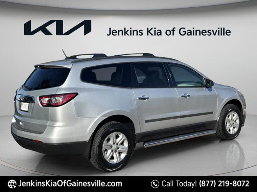 Used 2017 Chevrolet Traverse LS SUV