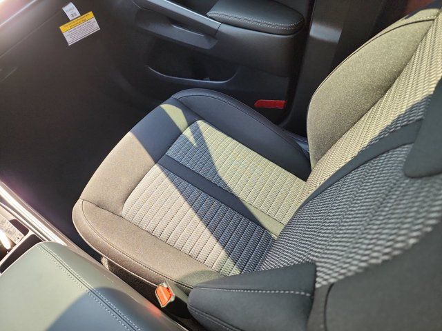 2026 Kia Sorento LX - Photo 12