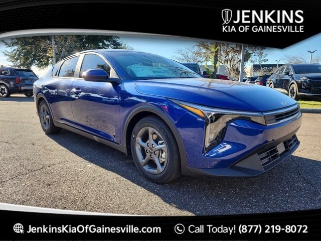 2025 Kia K4 LXS's photo