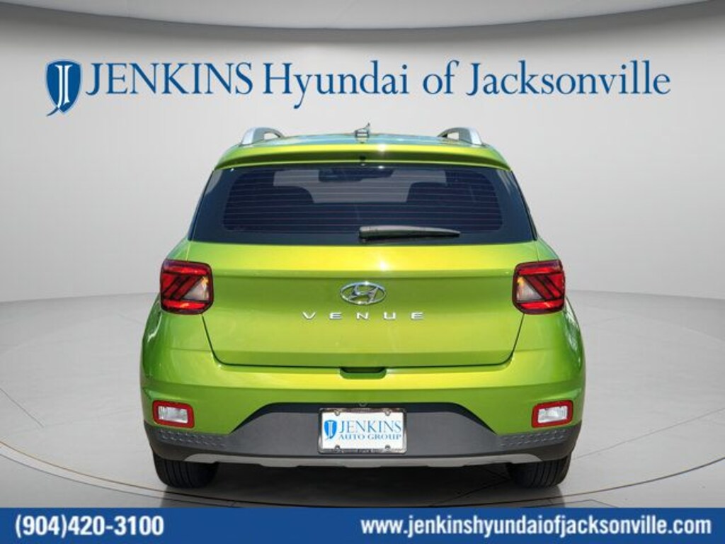 Used 2024 Hyundai Venue SEL SUV