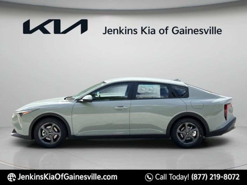New 2026 Kia K4 LXS Sedan