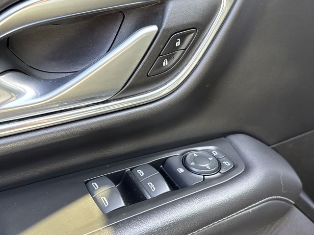 2022 Chevrolet Tahoe LS - Photo 18