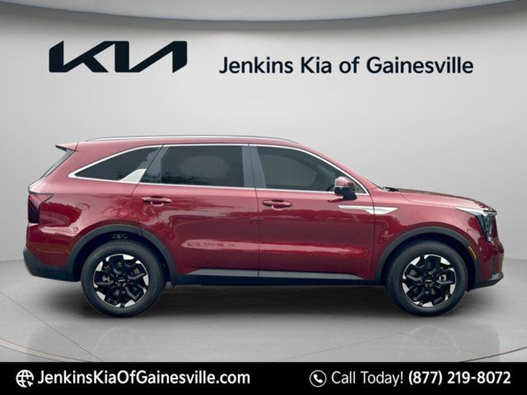 Used 2025 Kia Sorento S SUV