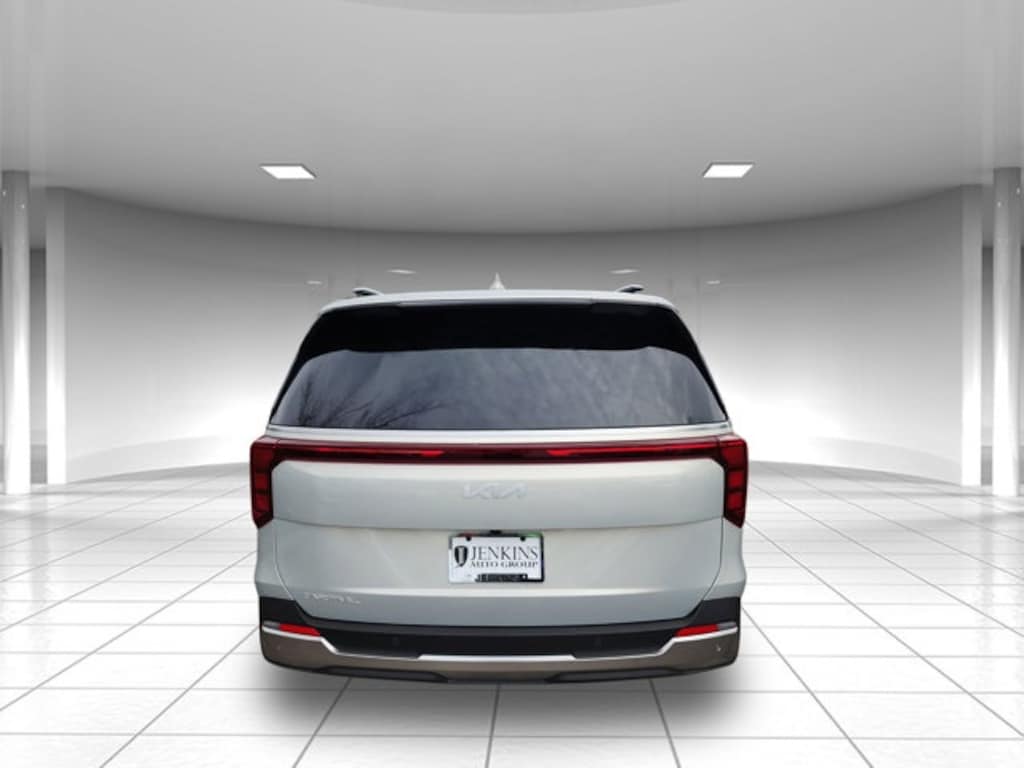 New 2026 Kia Carnival SX Minivan/Van