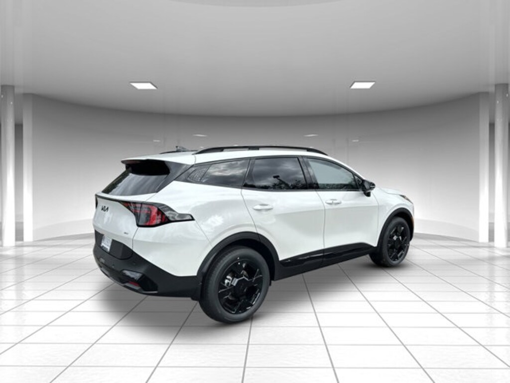 New 2026 Kia Sportage Hybrid X-Line SUV