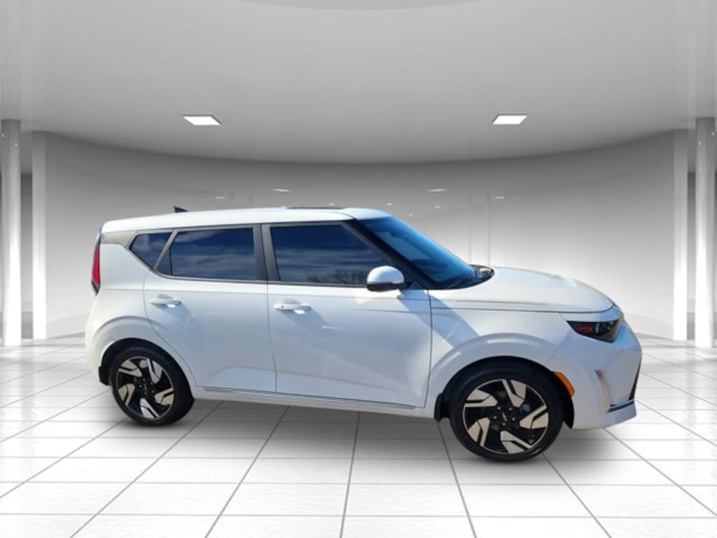 New 2025 Kia Soul GT-Line Hatchback