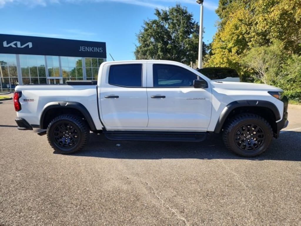 Used 2024 Chevrolet Colorado Trail Boss Truck