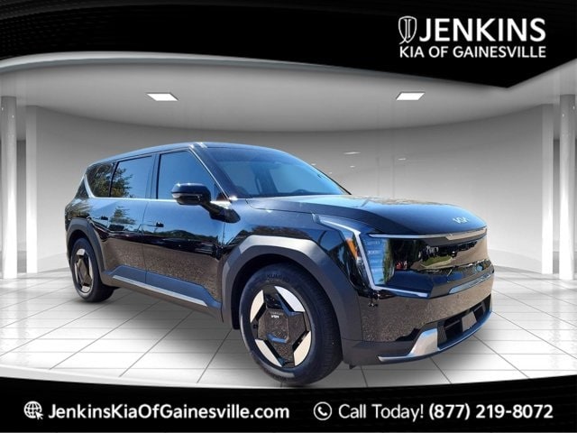 2026 Kia EV9 Light L/R's photo