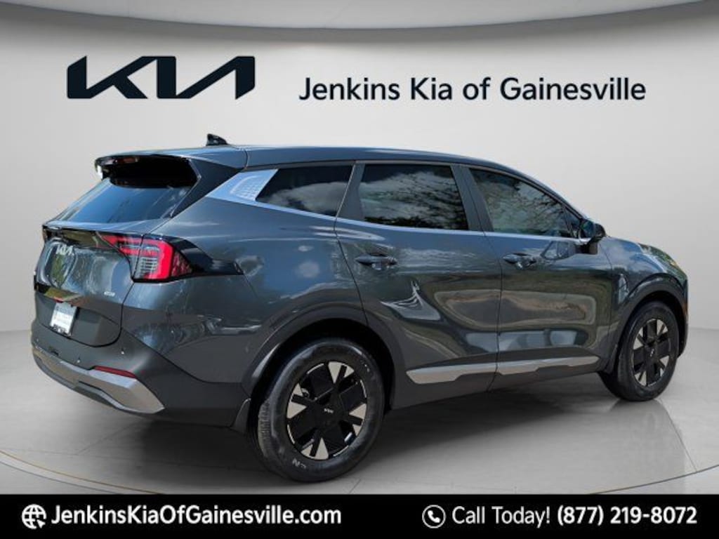 New 2026 Kia Sportage Hybrid LX SUV