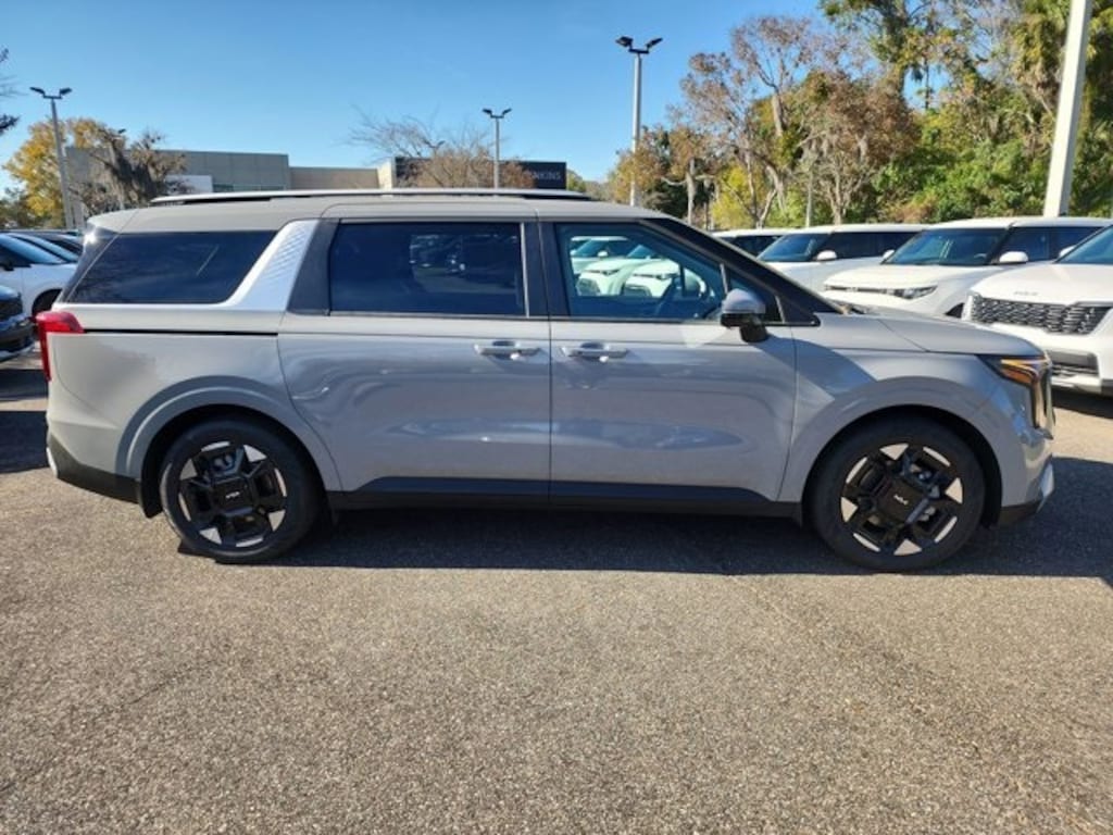 New 2026 Kia Carnival EX Minivan/Van
