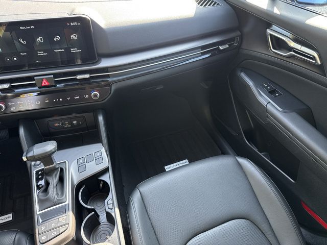 2026 Kia Sportage EX - Photo 14