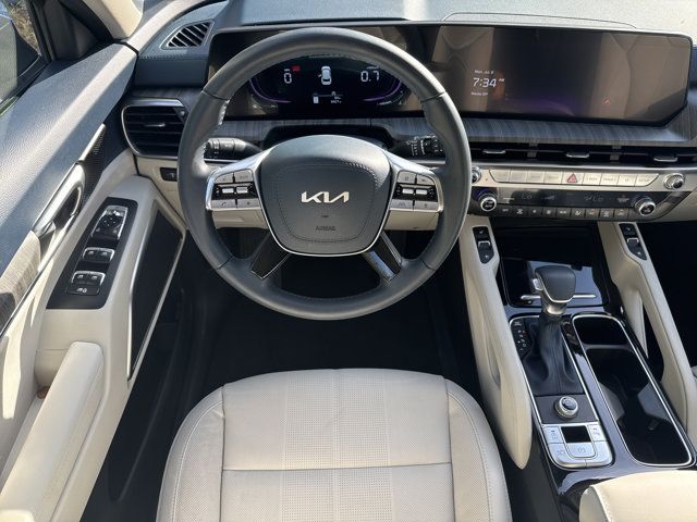 2025 Kia Telluride EX - Photo 12