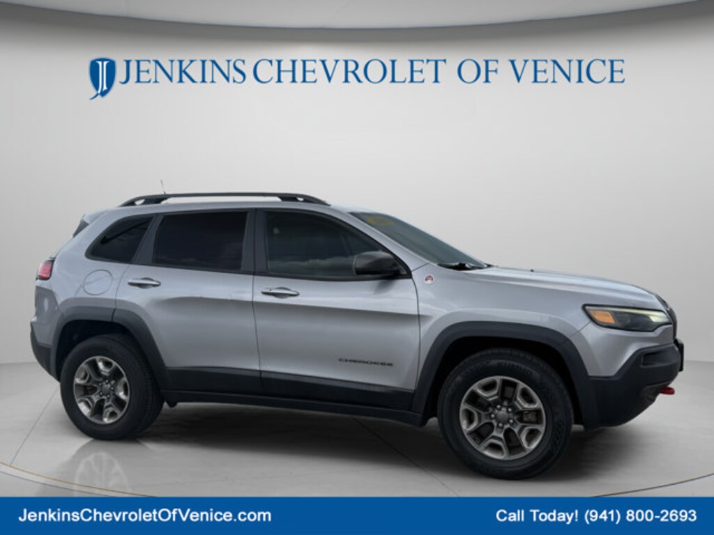 Used 2019 Jeep Cherokee Trailhawk SUV