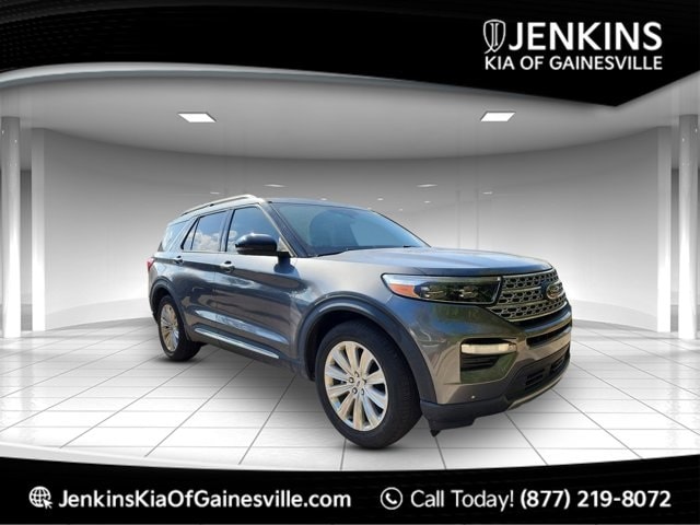 2022 Ford Explorer Limited's photo