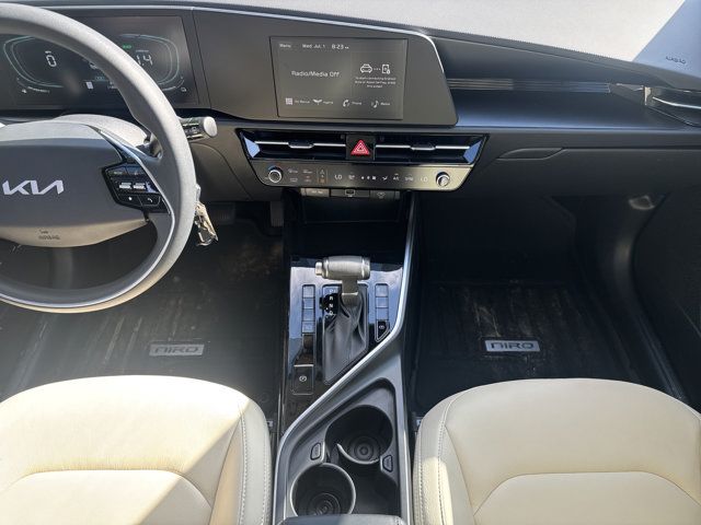 2026 Kia Niro LX - Photo 12
