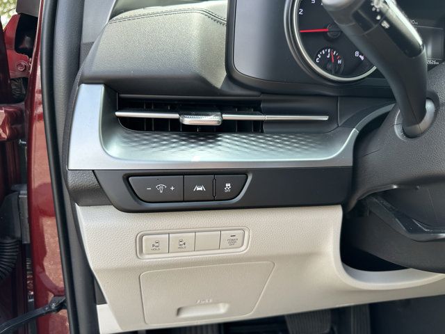 2024 Kia Carnival LX Seat Pkg - Photo 29