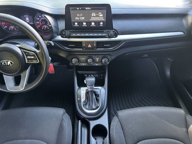 2020 Kia FORTE LXS - Photo 12