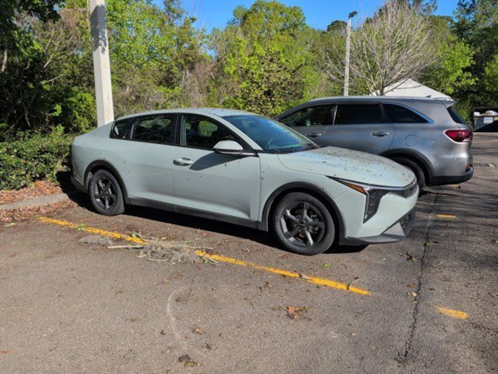 Used 2025 Kia K4 LXS Sedan